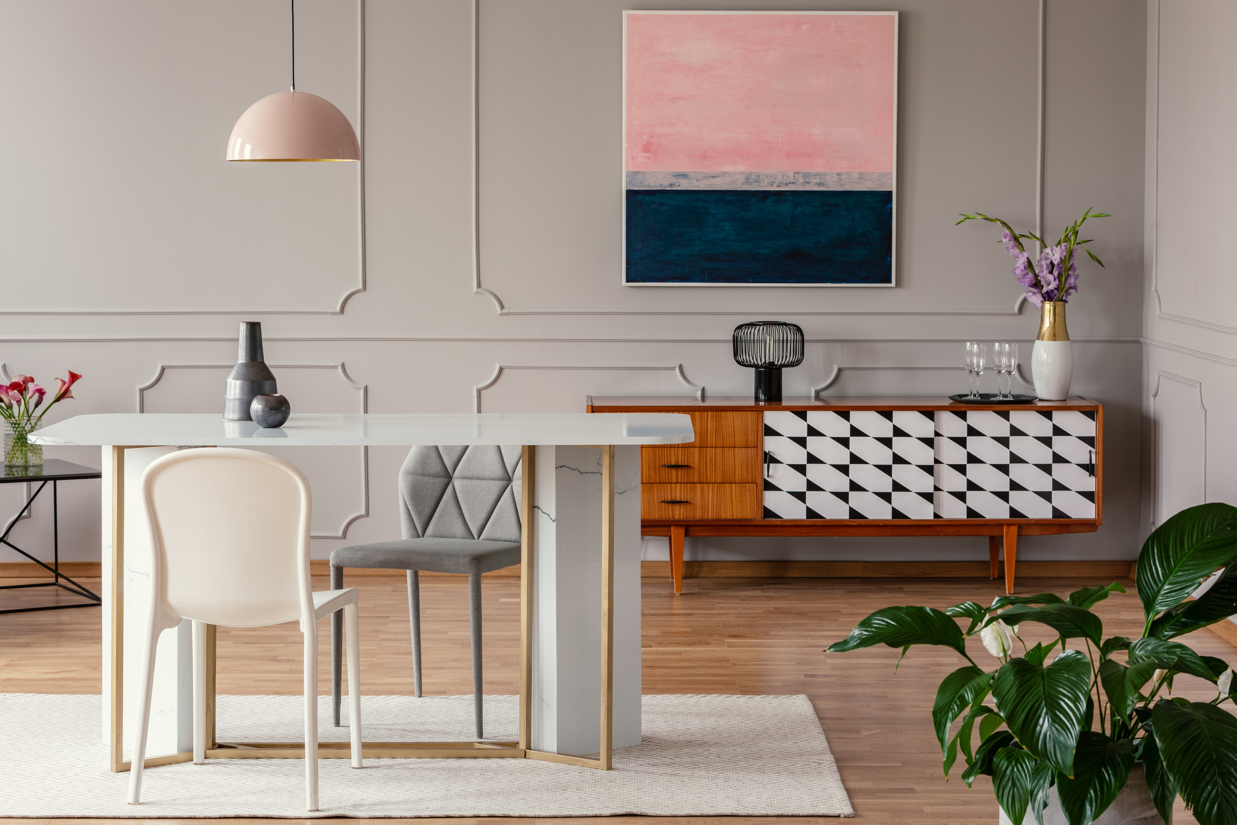 Ahorra tiempo y disfruta más. En Devi nos especializamos en hacer la curaduría de las mejores piezas que el mercado de home decor tiene para ofrecer.